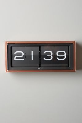 Wall Clock Design Ideas, Clock Design Ideas, Wooden Clocks, French Clock, Outdoor Clock, Leaving Room, Digital Wall Clock, Deco Studio, Retro Wall Clock