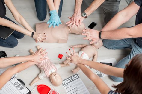 Bls Cpr, Learn Cpr, Cpr Certification, Infant Cpr, First Aid Cpr, Cardiopulmonary Resuscitation, Basic Life Support, Basic First Aid, First Aid Course