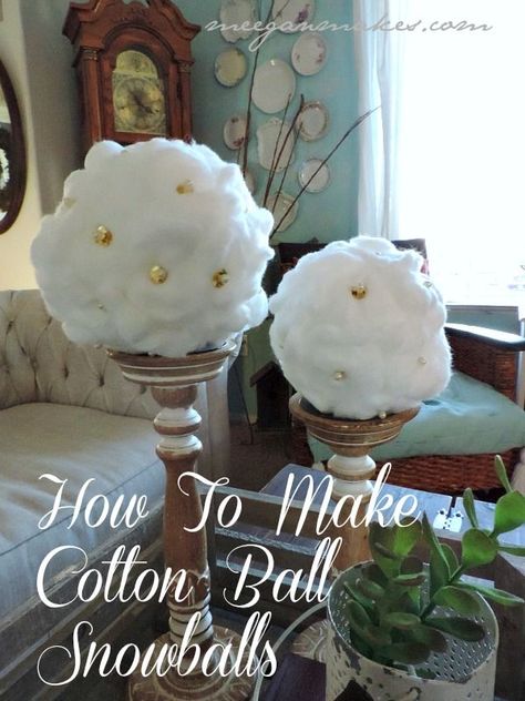 How To Make Cotton Ball Snowballs by meeganmakes.com Cotton Ball Snow, Make Fake Snow, Christmas Crystals, Candles Gift Ideas, Community Christmas, Moss Wreath Diy, Winter Themed Wedding, Stick Christmas Tree, Idea Craft