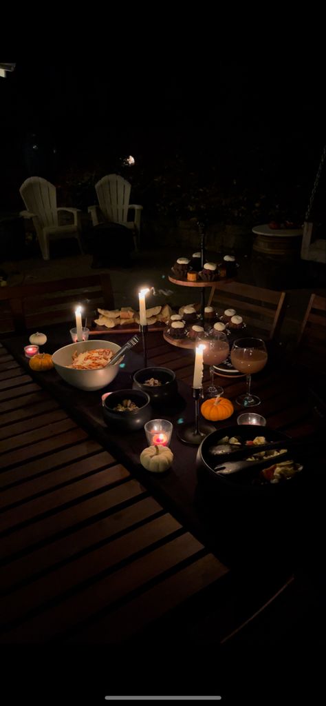 Halloween Outdoor Dinner Party, Halloween Dinner Aesthetic, Witchy Dinner Party, Spooky Potluck, Dinner Party Buffet Table, Witchy Dinner, Witchy Birthday Party, Candle Lit Picnic, Spooky Picnic