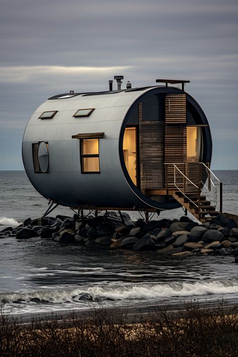 10 Innovative and Unique Houses That Will Leave You Breathless - Quiet Minimal Unique Tiny Houses, Unique Tiny Home, Movable House, Alien House, Thought Experiment, Unusual Buildings, Unusual Homes, Life Support, Architecture Design Concept