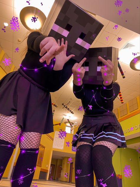 Best Friend Cosplay, Cute Couple Cosplay, Womens Minecraft Costume, Alt Halloween Costume Ideas, Enderman Cosplay, Outfits Para Halloween, Halloween Cosplay Women, Cool Cosplay, Minecraft Cosplay