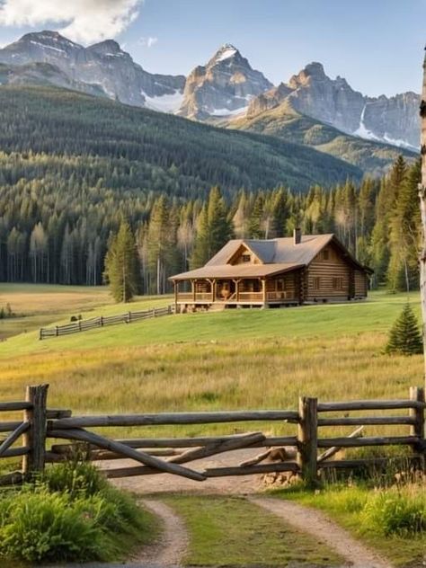 Wyoming Aesthetic House, Montana Cabin Aesthetic, Homestead House Design, Farmhouse Montana, Houses In Montana, Ranch House Aesthetic, House On Farm, Log Cabin Farmhouse, Western Houses