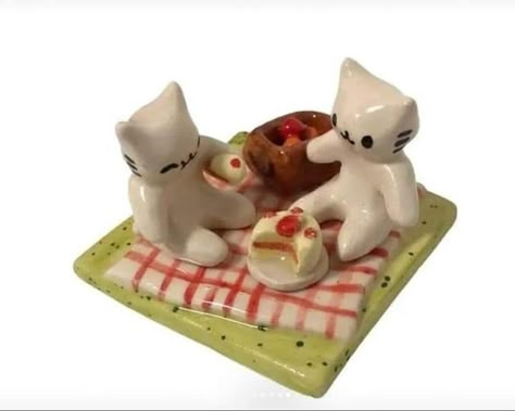 Ceramic Cats, Green, Red, White