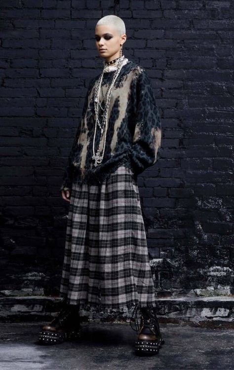 Prep Punk Style, Punk Kilt Outfit, Earth Punk Fashion, Punk Long Skirt, Winter Punk Outfits Grunge Fashion, Industrial Punk Fashion, Punk Christmas Outfit, Modest Punk Outfits, Audrick Dr Martens Outfit