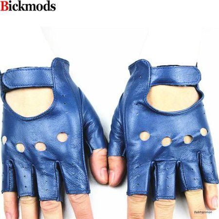 Fingerless Leather Gloves, Leather Fingerless Gloves, Biker Wear, Brown Gloves, Leather Gloves Women, Fashion Gloves, Gloves Fashion, Tactical Gloves, Driving Gloves