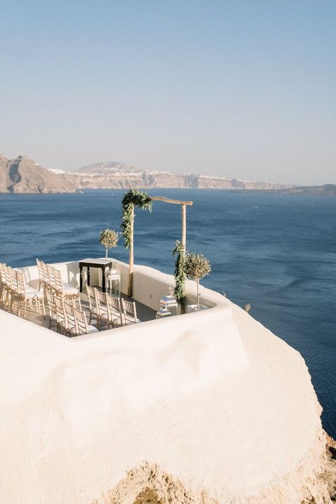 Dream Wedding Locations, Destination Wedding Cost, Greece Destinations, Best Destination Wedding, Oia Santorini, Santorini Wedding, Destination Wedding Inspiration, Destination Wedding Locations, Greece Wedding