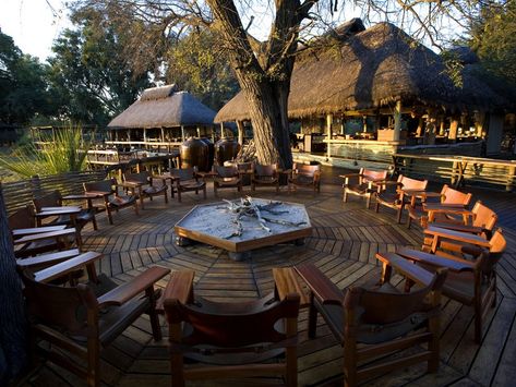 African Lodge Design, Safari Lodge Interior, Lodge Exterior, African Lodge, African Safari Lodge, African Lodges, Luxury African Safari, Botswana Safari, Safari Vacation