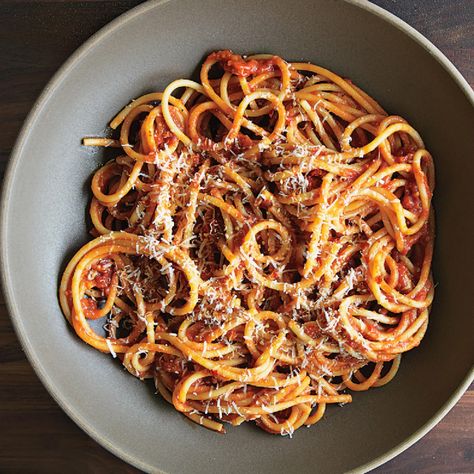 Anchovy Pasta, Anchovy Recipes, Roasted Tomato Sauce, Tomato Sauce Recipe, Roasted Tomato, Anchovies, Italian Dishes, Roasted Tomatoes, Parmesan Cheese