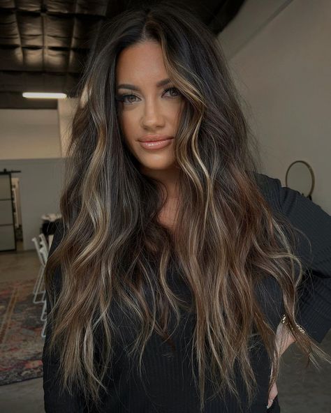 Dark Hair With Beachy Highlights, Dark Beachy Hair, Burrnette Hair Girl, Beachy Hair Color Brunette, Brunette Hair Color Highlights, Bright Brunette Hair, Long Beachy Hair, Beachy Brunette Hair, Beachy Hair Color