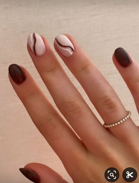 Brown Swirl Nails Almond, Simple Nail Designs Almond Shape Short, Fall Nail Designs Almond Shape Short, Brown Nails Short Almond, Brown Squiggle Nails, Brown Oval Acrylic Nails, Short Nail Designs Brown, Cute Easy Fall Nails, Simple Brown Nail Designs