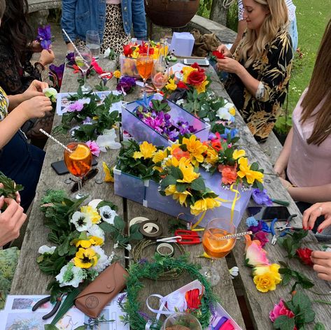 Flower Crown Hen Party, Hen Do Weekend Ideas, Family Hen Party Ideas, Festival Theme Hen Do, Festival Hen Do Ideas, Henfest Hen Party Ideas, Festival Activities Ideas, Alternative Hen Party, Hen Party Festival Theme