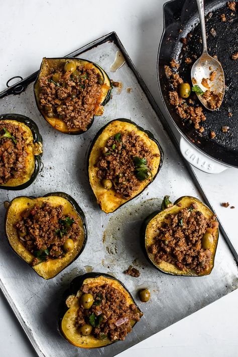 Picadillo (Ground Beef Hash) Stuffed Acorn Squash - Sandra Valvassori Stuffed Acorn Squash, Acorn Squash Recipes, Ripe Plantain, Beef Hash, Healthy Comfort, American Dishes, Acorn Squash, Healthy Comfort Food, Squash Recipes