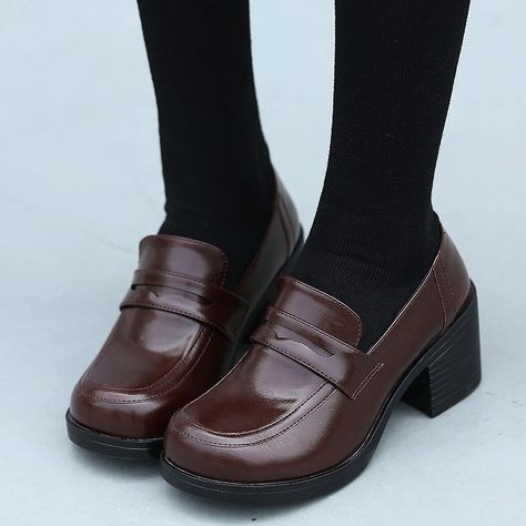 Dr Shoes, Sweet Clothes, Japanese School, Pretty Shoes, Dream Shoes, Harajuku Fashion, Cute Shoes, Leather Heels, Men Dress