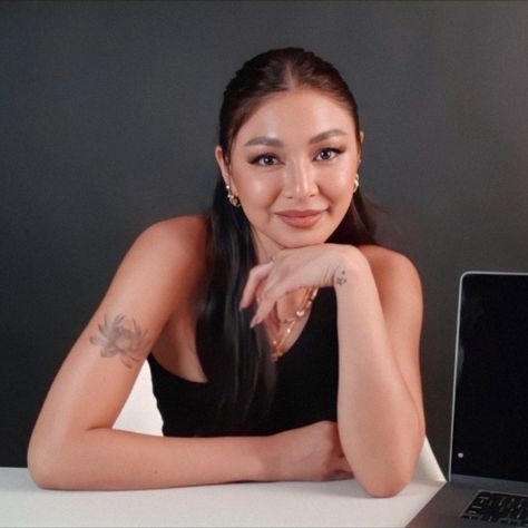 Nadine Lustre Tattoo, Tattoo Lotus, Cute Tats, Nadine Lustre, Beautiful Person, Best Actress, Behind Ear Tattoo, Small Tattoos, Lotus