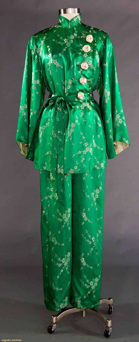 GREEN SILK LOUNGING PJs, CHINA EXPORT, 1930s Vintage Loungewear, Augusta Auctions, 1930 Fashion, Late Art, Vintage Pajamas, Bags For Sale, Retro Lingerie, 30s Fashion, 20th Century Fashion