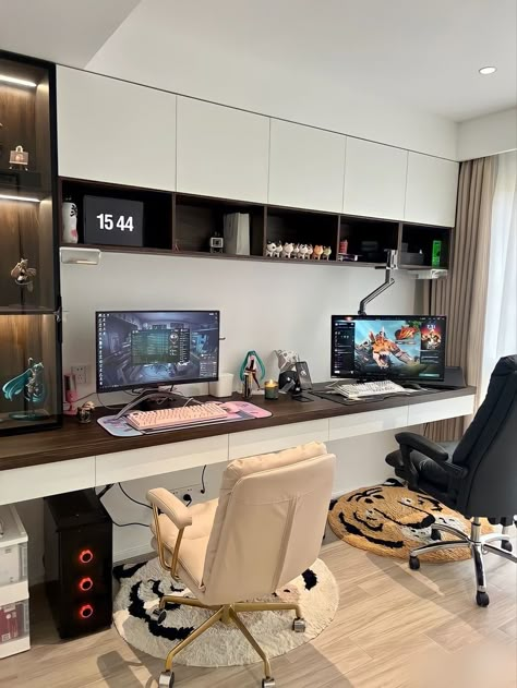 Computer Desk Set Up Aesthetic, Korean Gaming Room, Shared Gaming Room, Home Office Room Ideas, Desk Area, Study Room Decor, Aesthetic Rooms, Game Room Design, Home Office Setup