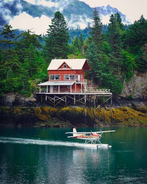 Alaska House, Alaska Road Trip, Lake Cabins, Red House, Cabin In The Woods, Cabin Life, Cabins In The Woods, Magical Places, Lake House