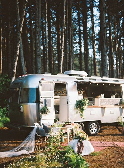 Airstream Wedding, Airstream Rental, Converted Horse Trailer, Camper Bar, Prosecco Van, Trailer Bar, Mobile Cocktail Bar, Airstream Basecamp, Airstream Living