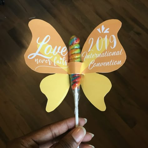 Love Never Fails - Convention Candy Butterfly Favors - JW Printables Jw Special Convention 2025 Gifts, Jw Special Convention 2024 Gifts, International Convention Gifts, Candy Butterfly, Assembly Ideas, Homeschool Gifts, Jw Printables, Butterfly Favors, Jw Convention Gifts