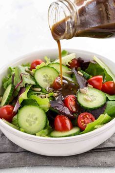 Salad Dressing Recipes Balsamic, Olive Oil Salad Dressing, Balsamic Vinaigrette Salad, Balsamic Vinegar Dressing, Homemade Balsamic Vinaigrette, Salads Recipes For Dinner, Vinegar Salad Dressing, Salad With Balsamic Dressing, Mayo Salad