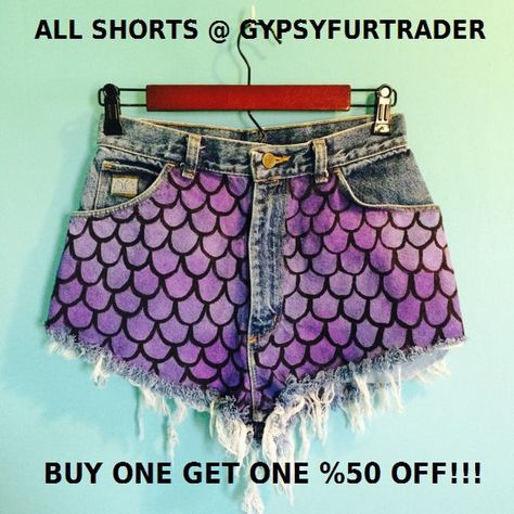 Any Size High Waisted Vintage Purple Scales Mermaid Shorts Diy Denim Shorts, Mermaid Pants, Scales Mermaid, Mermaid Costumes, Mermaid Shorts, Rave Babe, Edm Outfits, Mermaid Outfit, Diy Shorts