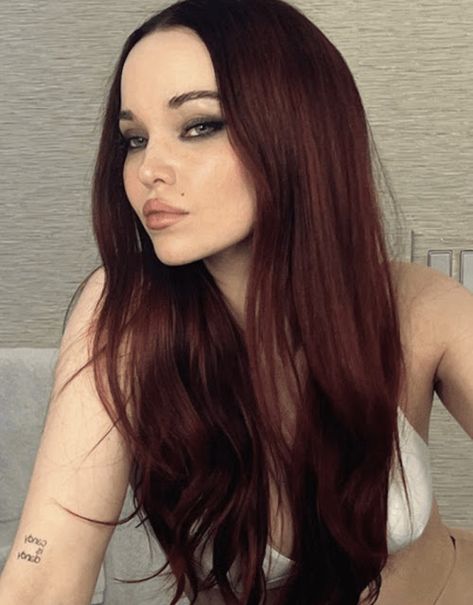 tinturas como conseguirlo marcas Cherry Coke Hair, Cherry Brown Hair, Cherry Cola Hair Color, Cola Hair, Pelo Color Vino, Cherry Cola Hair, Cherry Hair Colors, Cherry Red Hair, Rambut Brunette