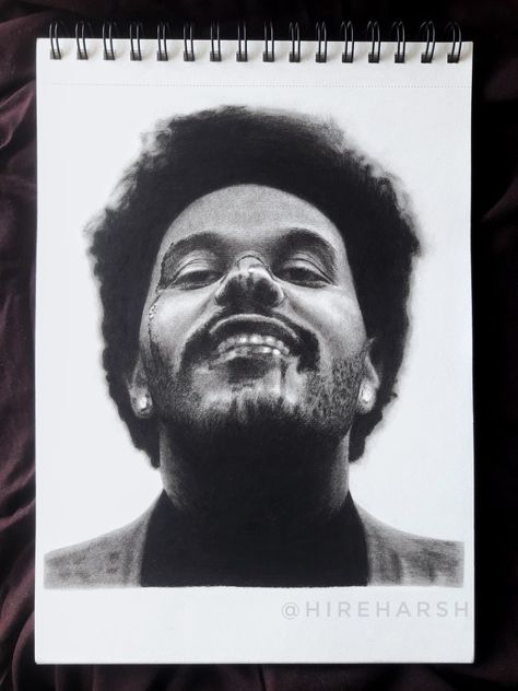 Realistic sketch The Weeknd Portrait Drawing, The Weeknd Sketch, Rapper Art Drawing, The Weeknd Portrait, The Weekend Sketch, Celebrity Reference, Crazy Sketches, Drawing Celebrities, The Weeknd Drawing