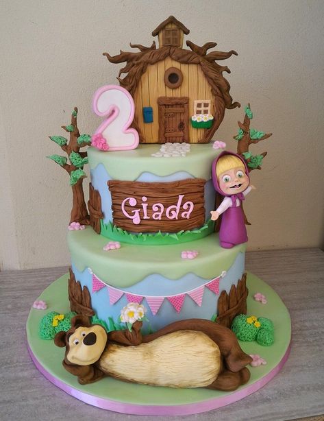 Zucchero a Palla Cakes (Sara Luvarà) Masha E Orso Cake, Masha Cake, Marsha And The Bear, 2 Birthday Cake, Bear Cake, Beautiful Birthday Cakes, Masha And The Bear, Baby Birthday Cakes, Character Cakes