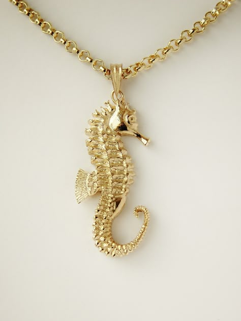 Gold Seahorse Necklace, Seahorse Aesthetic, Seahorse Jewelry, Water Nymph, Seahorse Necklace, Lagoona Blue, Seahorse Pendant, Horse Necklace, Jewelry Accessories Ideas