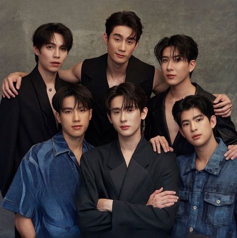 Only Friends Gmmtv, Gmmtv Series, Gmmtv Actors Boy, Moon Lovers Drama, Artistic Portrait Photography, Gmmtv Boys, Friends Group Photo, Only Friends, Friends Cast