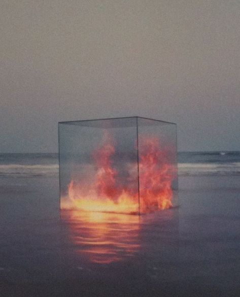 Fire in a box. Tanapol Kaewpring, 2010. out on the beach, great as night lighting and shore divider. Illusion Kunst, Albrecht Durer, Glass Box, Wow Art, Sculpture Installation, Land Art, Pics Art, Coven, Public Art