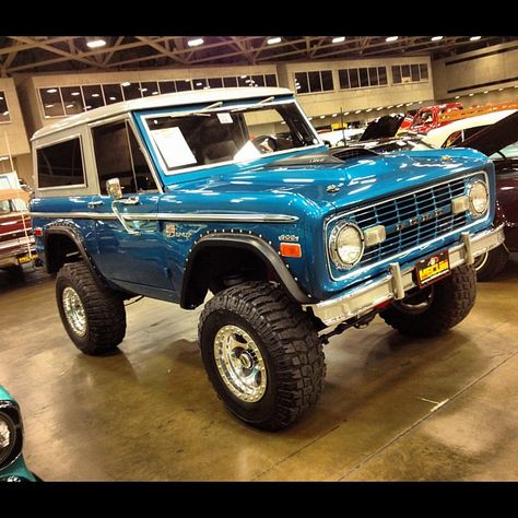 Old Bronco, Classic Bronco, Early Bronco, Classic Ford Broncos, Built Ford Tough, 4x4 Trucks, Jeep Truck, Rat Rods, Us Cars