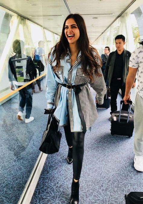 Happy Birthday, Deepika Padukone. 34 Reasons Why We Love Her Dipika Padukone, Deepika Padukone Style, Vogue India, Ranveer Singh, Mode Inspo, Celebrity Outfits, Bollywood Celebrities, Deepika Padukone, Airport Style