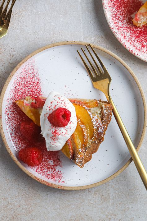 Lemon Frangipane, Food Moodboard, Plating Presentation, Peach Raspberry, Plated Dessert, Plating Ideas, Frangipane Tart, Peach Recipes, Pastry School