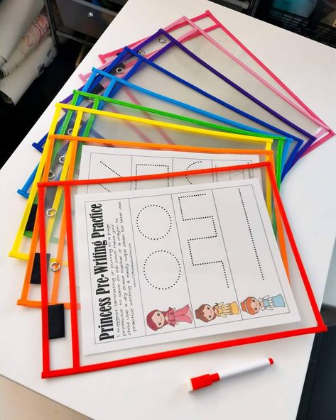 Rainbow Dry Erase Folders Rainbow Classroom, Coloring Activities, Pocket Folders, Best Small Business Ideas, Toddler Play, Play Ideas, Print Out, Dry Erase Markers, Small Business Ideas