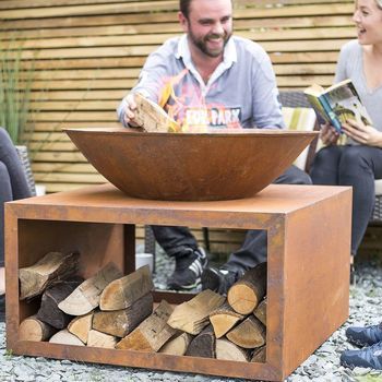 Oxidised Cast Iron Firepit With Steel Stand Modern Fire Pit, Portable Fire Pits, Square Fire Pit, Steel Fire Pit, Wood Burning Fire Pit, Fire Pit Designs, Diy Fire Pit, Wood Burning Fires, Backyard Fire