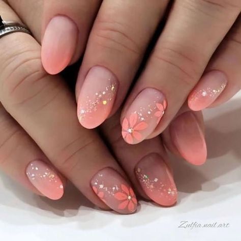 Get some inspiration for peach nail designs! From neutrals to bright neons, here are our favorite peach nail ideas, perfect for warm weather. #Ideas #HomeTrends #Inspo #Inspiration #CreativeIdeas #Motivation #Trends Peach Colour Nails, Peach Spring Nails, Nail Art Peach, Peach Nails With Designs, Peach Nail Ideas, Peach Nail Designs, Art Creative Ideas, Nail Art Creative, Peach Acrylic Nails