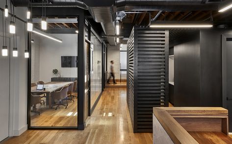 Law Firm Office Design, Office Building Lobby, Law Firm Design, Law Firm Office, Law Office Design, Dark Office, Small Office Design Interior, Law Office Decor, Street Townhouse