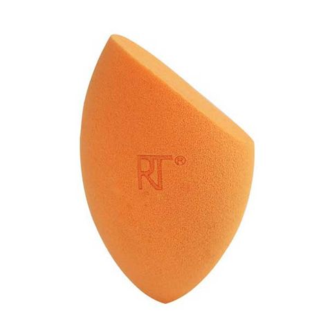 Beauty Blender Real Techniques, Real Techniques Sponge, Makeup Blender Sponge, Affordable Beauty Products, Flawless Base, Makeup Brushes Guide, Makeup Sponges, Makeup Blender, Flawless Makeup Application