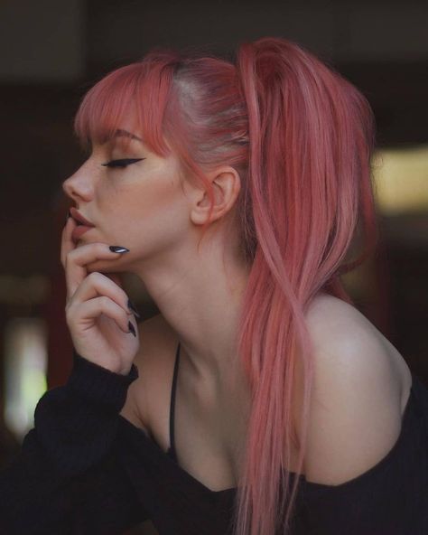 Lavender And Blonde Hair, Lavender Hair Colors, Creative Hair Color, Pastel Hair, Hair Dye Colors, Hair Inspo Color, Pink Hair, Hair Goals, New Hair