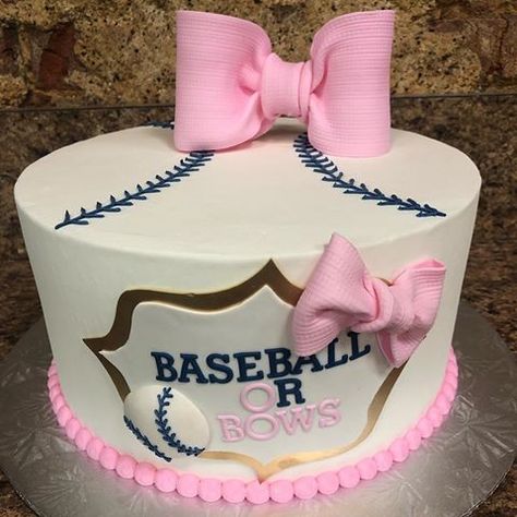 Baseballs Or Bows Gender Reveal Cake, Gender Reveal Baseball, Unique Gender Reveal Party Ideas, Gender Reveal Dessert, Gender Reveal Cakes, Baseball Gender Reveal, Baby Reveal Cakes, Gender Reveal Party Ideas, Reveal Party Ideas