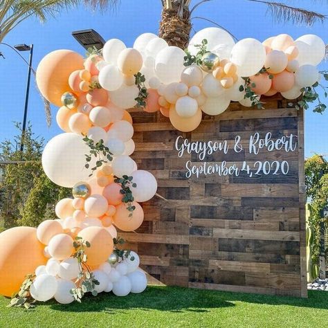 Orange Balloon Arch, Peach Balloons, Baloon Garland, Metal Birthday, Birthday Balloon Decoration, Bridal Shower Venues, Blush Balloons, Baby Shower Balloon Decorations, Orange Balloons