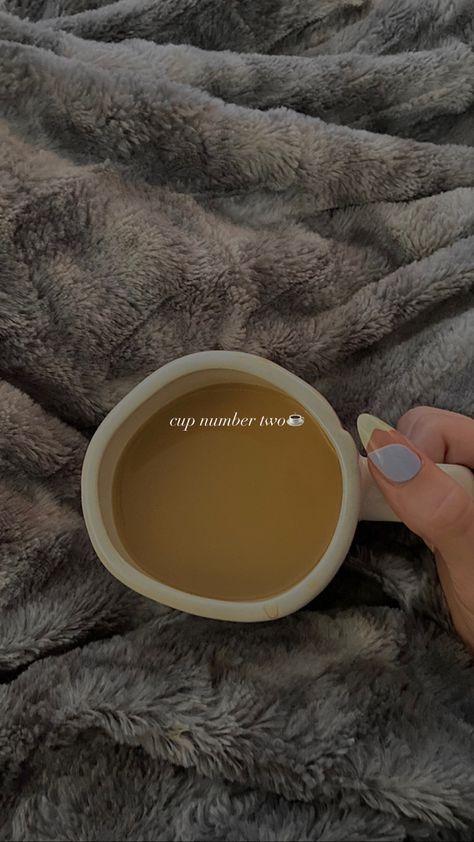 Saturday Mood Aesthetic, Saturday Vibes Aesthetic, Saturday Morning Aesthetic, Saturday Coffee, Sunday Morning Coffee, Morning Girl, Morning Aesthetic, Cozy Morning, Aesthetic Coffee