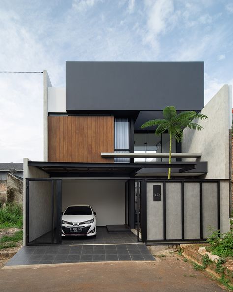 LOCALIC Modern Industrial House, Industrial House Exterior, House Location, Modern Tropical House, Modern Minimalist House, Industrial Home Design, Contemporary House Exterior, Modern House Facades, Architecture Model House