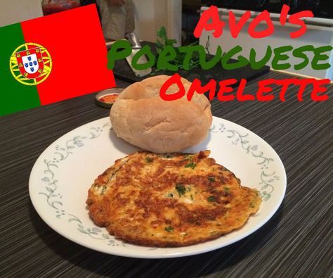 Avo's Portuguese Omelette Portuguese Breakfast, Portuguese Foods, Comfort Meals, Portuguese Style, Egg Omelet, Portuguese Food, Omelette Recipe, No Egg Pancakes, Egg Breakfast