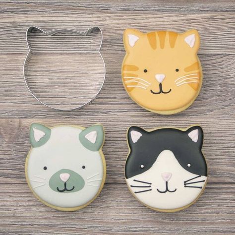 Baking Decorating, Cat Cookies, Chocolate Crinkles, Magic Cake, Coconut Cookies, Cat Cake, Animal Cookies, Baking With Kids, Shaped Cookie