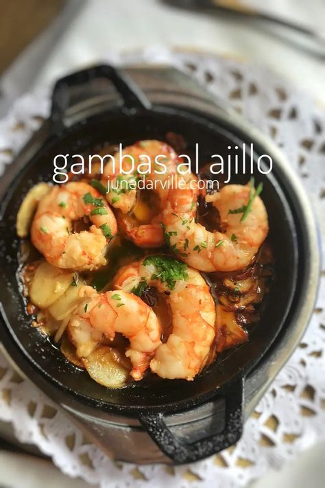 Prawn Gambas Recipe, Spanish Shrimp Tapas, Spanish Prawns, Gambas Recipe, Shrimp Tapas, Argentinian Shrimp, Garlic Prawns Recipe, Spanish Shrimp, Seafood Appetizers Easy