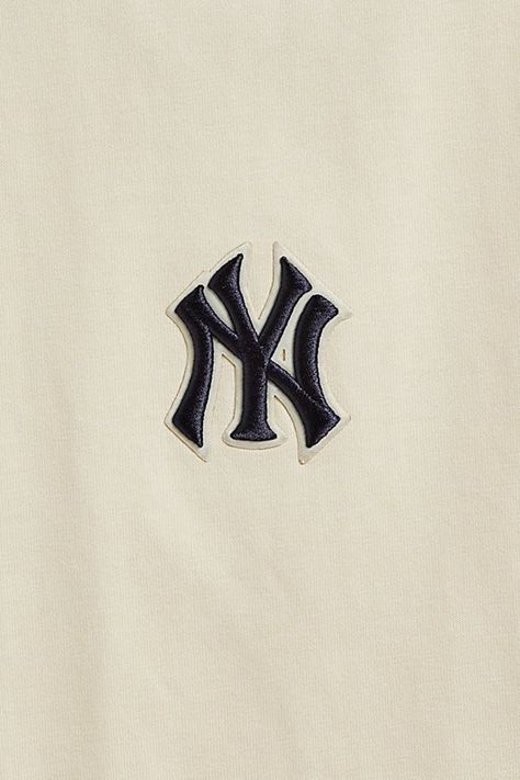 New York Yankees tee by Pro Standard. Short sleeve tee cut from a cotton jersey in a standard fit with the classic insignia embroidered at the chest. Finished with a ribbed crew neck. Urban Outfitters exclusive. Features Pro Standard UO Exclusive New York Yankees Home Game tee Essential MLB team logo t-shirt Crew neck Short sleeve Regular fit UO exclusive Content + Care 100% Cotton Machine wash Imported Size + Fit Measurements taken from size Large Chest: 21" Length: 30" | Pro Standard UO Exclusive MLB New York Yankees Home Game Tee in Ivory, Men's at Urban Outfitters Night In Nyc, Vintage Yankees, Mlb Team Logos, Mlb Teams, Logo T Shirt, New York Yankees, And Sign, Tshirt Logo, Team Logo