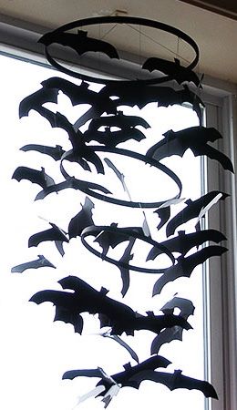 bat chandelier Bat Chandelier, Halloween Month, Halloween Decor Ideas, Spooky Decor, Dream Rooms, Plan A, Halloween Decor, Halloween Decorations, Bat